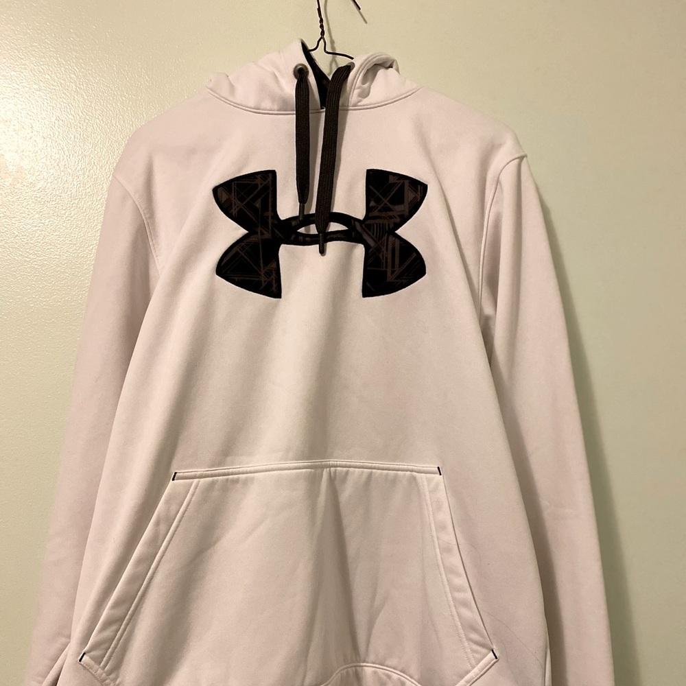 Men’s under armour hoodie